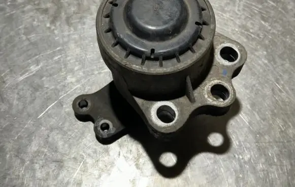 Ford Transit Custom Engine mount bracket BK21GF012AD