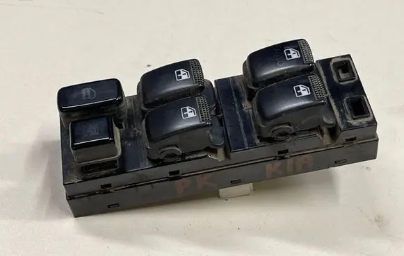 KIA Sorento Electric window control switch