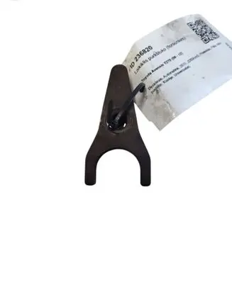 Toyota Avensis T270 Fuel Injector clamp holder 