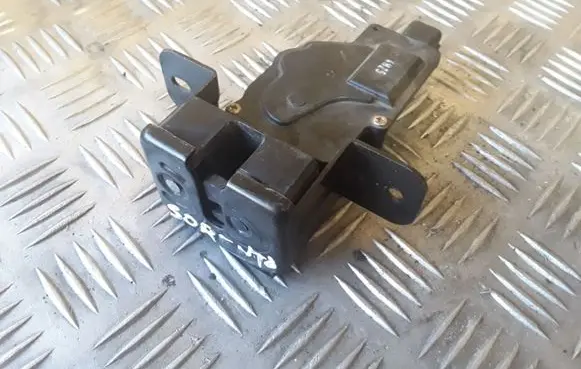 KIA Sorento Tailgate window lock/catch/latch 871303E000