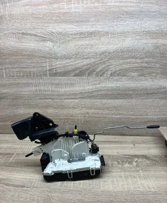 Mercedes-Benz E W212 Front door lock A0997200735