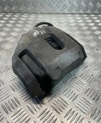 BMW 5 E60 E61 Front brake caliper 6030324