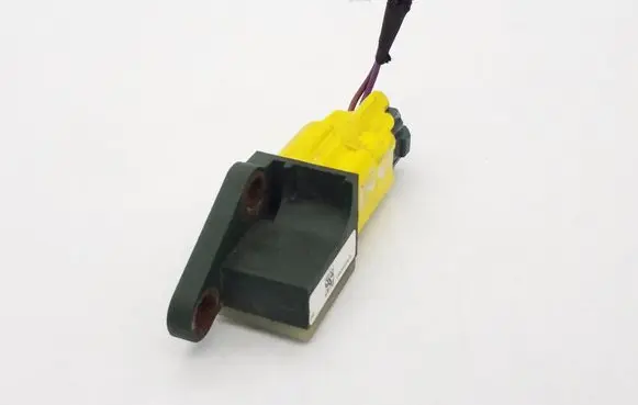 Volkswagen PASSAT B6 Airbag deployment crash/impact sensor 3C0959651 391021