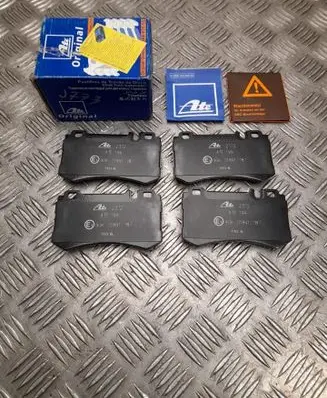 Mercedes-Benz E W211 Brake pads (rear) 13046049982