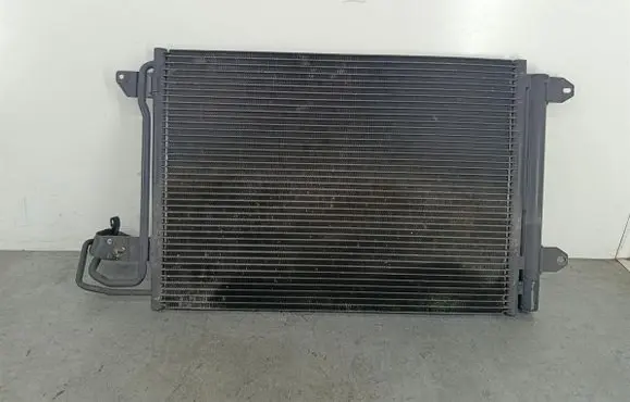 Skoda Octavia Mk2 (1Z) A/C cooling radiator (condenser)