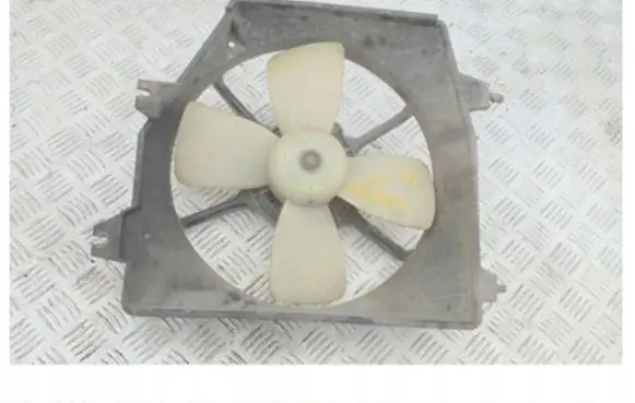 Mazda Premacy Radiator cooling fan shroud