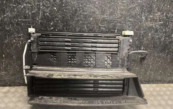 Opel Astra L Radiator set 9838520180