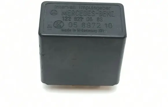 Mercedes-Benz S W116 Window wiper relay 1238210063 05897210