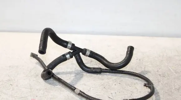 Volvo XC70 Fuel line pipe 30757520