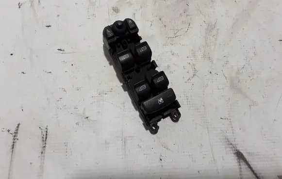 Volvo S80 Electric window control switch 8697256