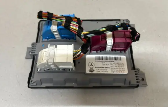 Mercedes-Benz E W214 Comfort/convenience module A2149001905