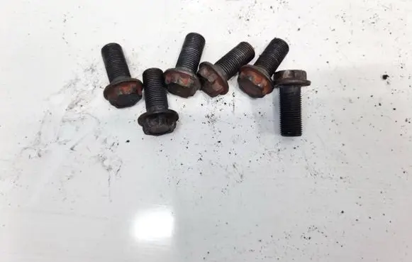 Nissan Almera Tino Nuts/bolts 