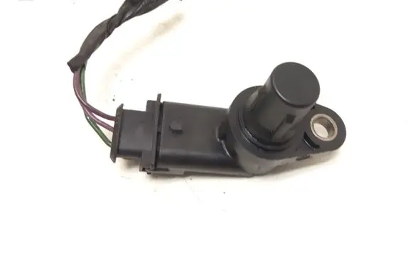 Volvo V70 Camshaft position sensor 8658726