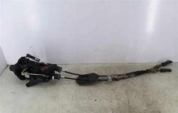 Toyota Verso-S Gear shifter/selector 