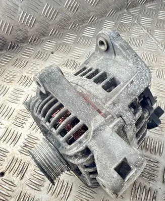 BMW X3 E83 Generator/alternator 7519721 7521135 0124525026