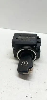Mercedes-Benz CLK A209 C209 Ignition lock A2095450508 2095450508