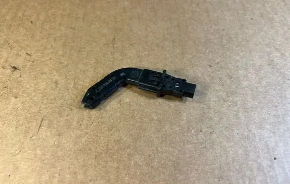 Mercedes-Benz G W461 W463 1st Gen Interior temperature sensor A2208300372