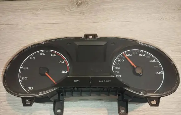 Seat Ibiza IV (6J,6P) Speedometer (instrument cluster) 6J0920806 503002703111 1304088795