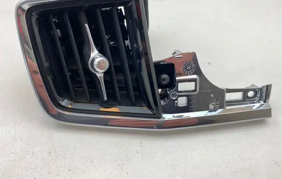 Volvo S90, V90 Dashboard side air vent grill/cover trim 31477272