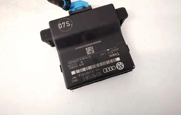 Volkswagen PASSAT B6 Other control units/modules 3c0907530c 3c0907951a