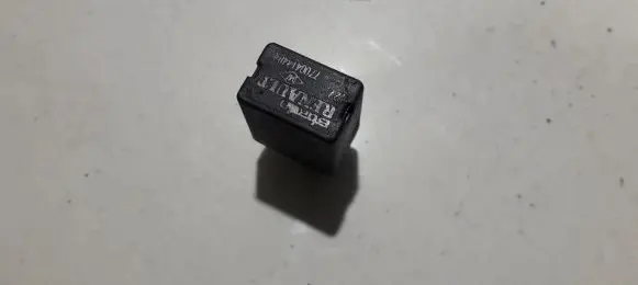Renault Laguna II Other relay 7700414484