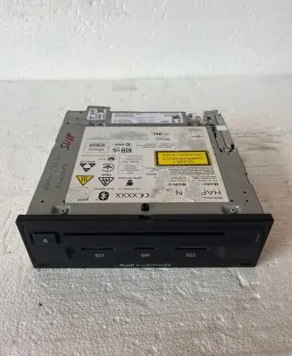 Audi TT TTS RS Mk3 8S Radio/CD/DVD/GPS head unit 8S0035052