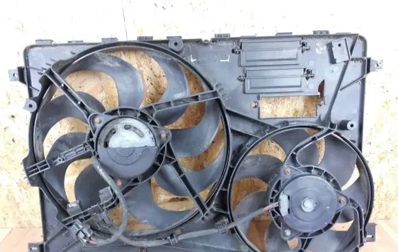 Volvo XC60 Fan set 8240547 P31293777