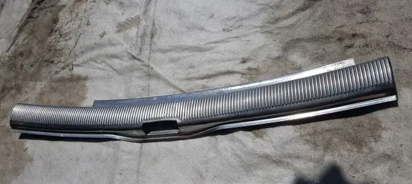 Volkswagen PASSAT B5.5 Trunk/boot sill cover protection 359863459J