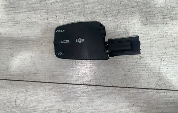 Ford Focus Multifunctional control switch/knob 3M5T14K1147AD 758709