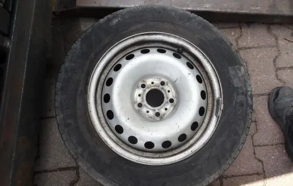 Renault Kangoo II R15 spare wheel 403008837R