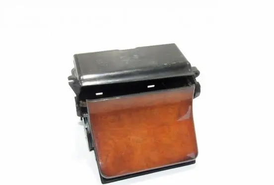 Mercedes-Benz E W210 Glove box 9300411