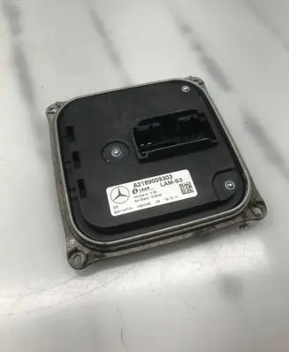 Mercedes-Benz C W205 Headlight ballast module Xenon A2189009303 524744F05 4094095
