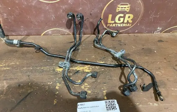 Opel Signum Fuel injector supply line/pipe 