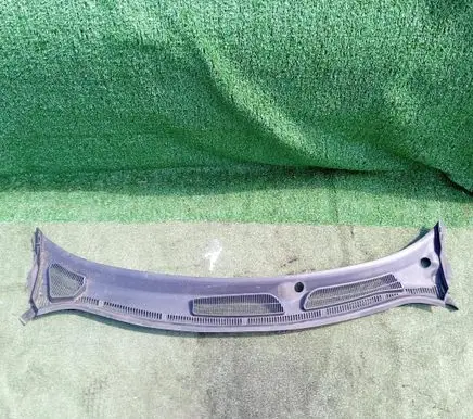 Ford Fiesta Wiper trim 8A61A02216A 8A61A02216AE