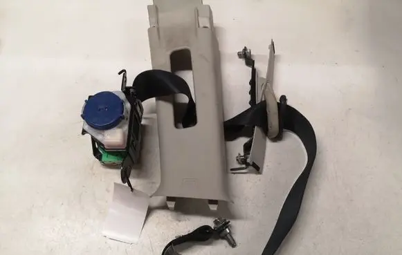 Mazda 6 Front seatbelt 1062542AA
