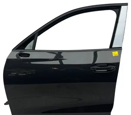Volkswagen Tiguan Front door 571831311 LI7F