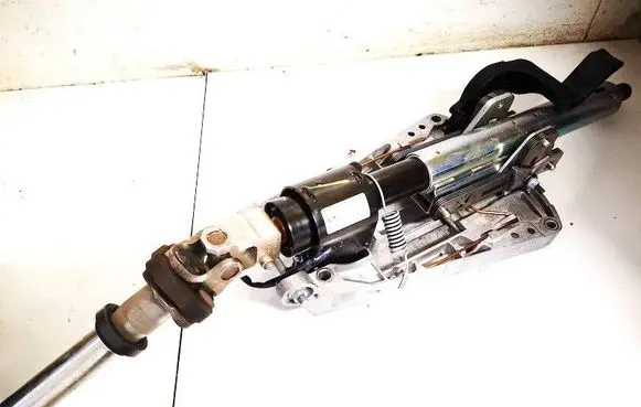 Mercedes-Benz C AMG W204 Steering wheel axle a2044604516 pp204460310