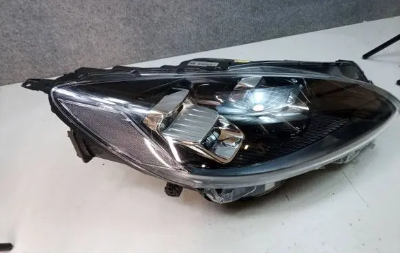 Ford Kuga III Headlight/headlamp L541844
