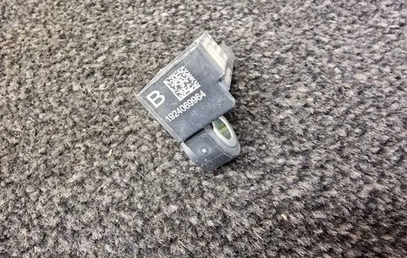 Land Rover Range Rover Sport L494 Airbag deployment crash/impact sensor JPLA14B006DA