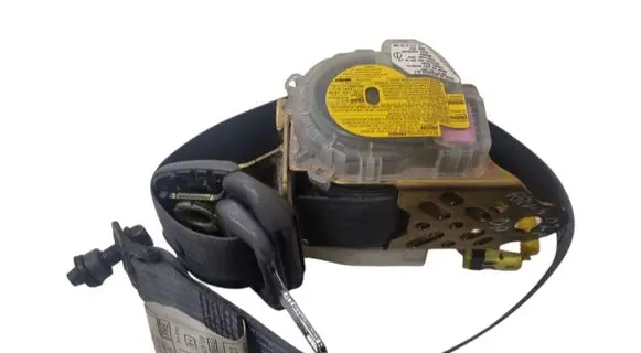 Toyota RAV 4 (XA20) Front seatbelt 7J3550P E40429128 0429128