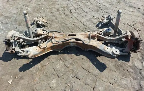 Opel Vectra C Rear subframe 