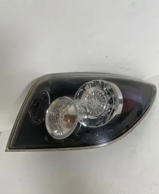 Mazda 3 I Rear/tail lights P3805 0642