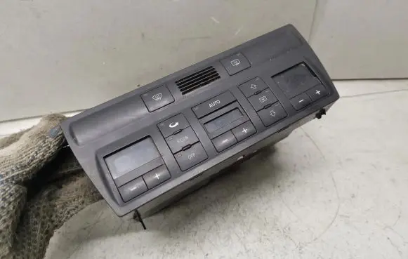Audi A6 S6 C5 4B Climate control unit 4B0820043P