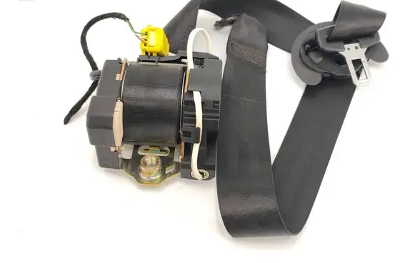 Volkswagen Multivan T5 Front seatbelt 7H5857805E 65591