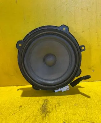 KIA Soul Front door speaker 963302K200
