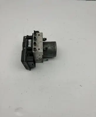 Peugeot 5008 ABS Pump 0265230881 9677025380 0265951433