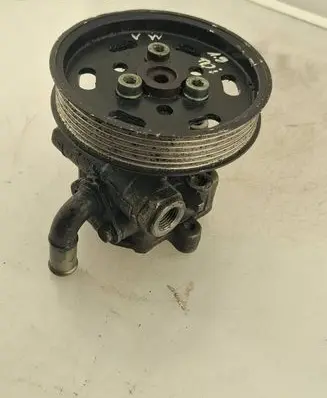 Volkswagen Sharan Power steering pump 038145255B
