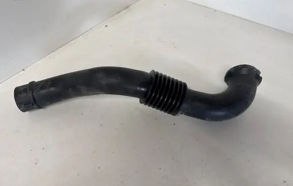 Renault Trafic II (X83) Air intake duct part 8200658370 58586 93859239