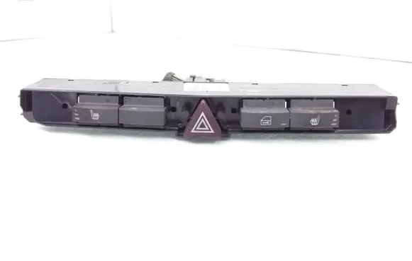 Opel Astra H Hazard light switch 13100109