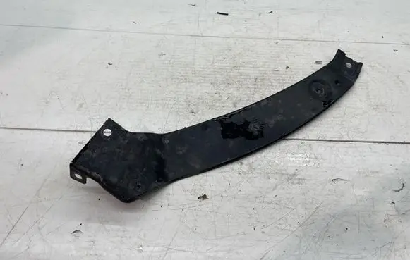 Radiator support slam panel bracket